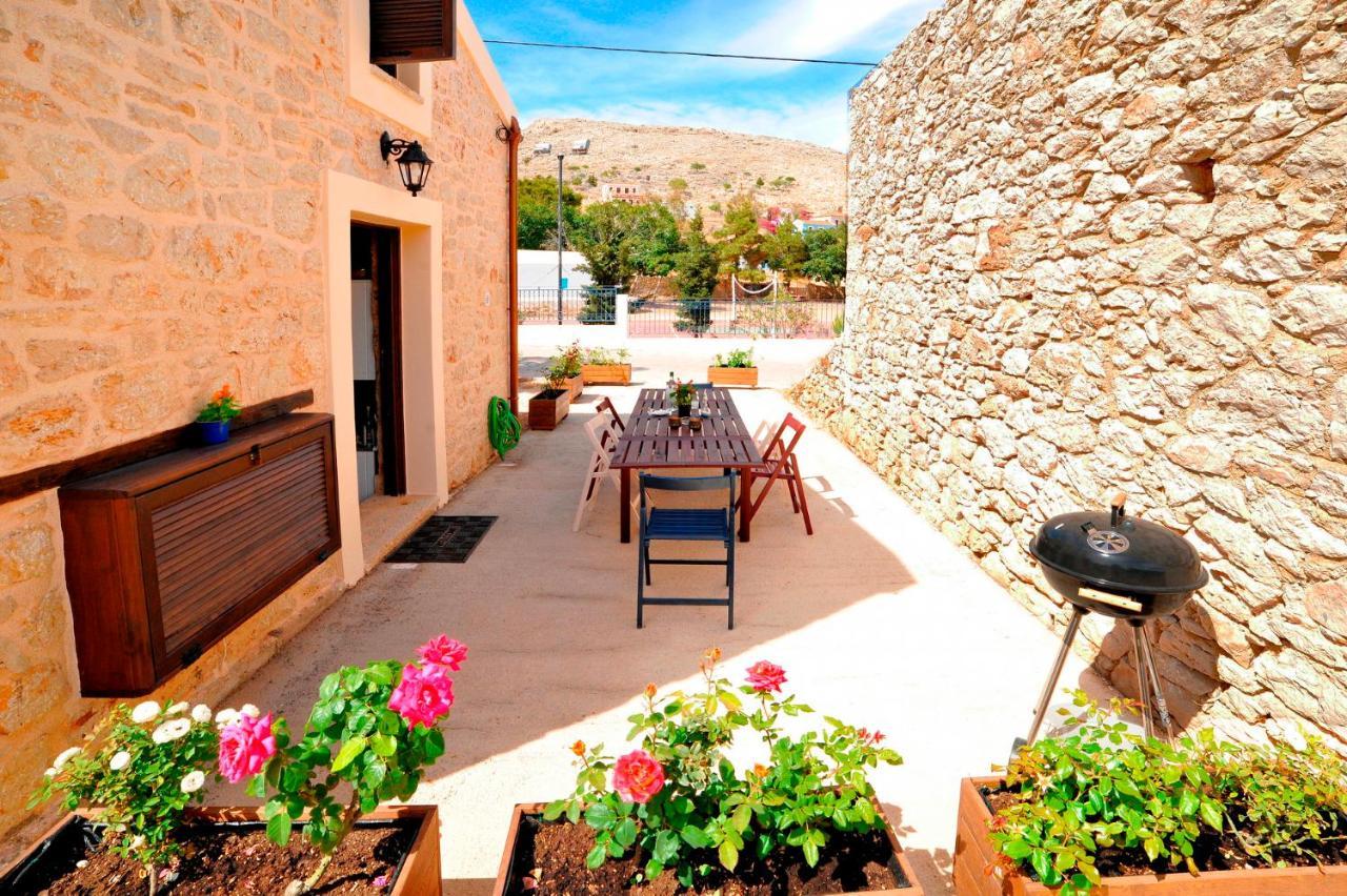 Vila Casa Piedra Halki Island Exteriér fotografie